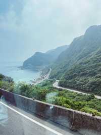 🌊 Dawulun seacoast: Keelung's Hidden Coastal Jewel Where Mountains Meet the Sea! 🏞️