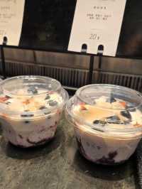 暗黑系裝潢甜品店新體驗