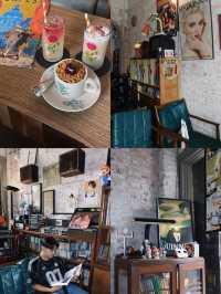 📍SUSU Vegan Mylk Bar @ Penang 🇲🇾 | Retro Hong Kong Vibes Café ☕️🎞️