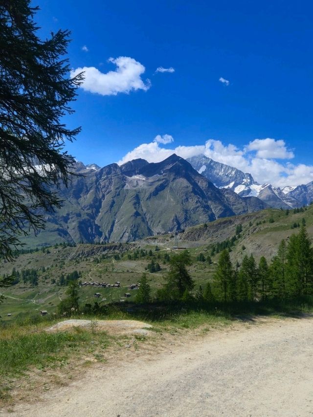 체르마트 숙소 추천 : Mountain Lodge Ze Seewjinu 🇨🇭