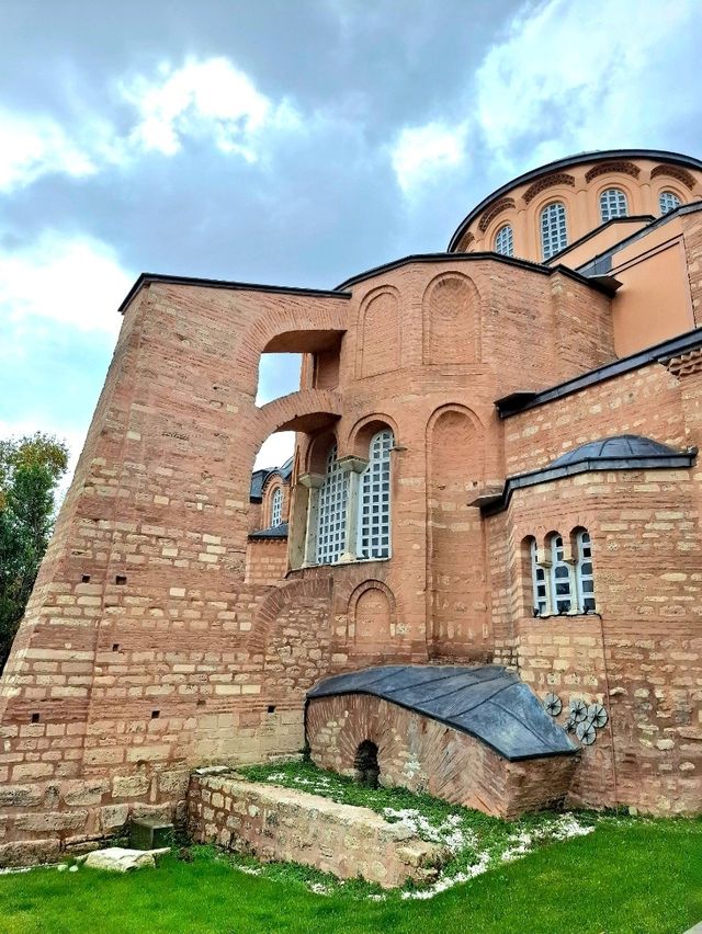 Kariye Mosque and the Colorful Houses Kariye Mosque and the Colorful Houses