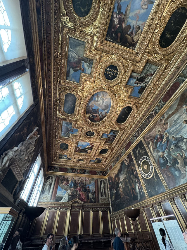 🇮🇹ヴェネツィアの光と影✨ドゥカーレ宮殿とため息橋の物語