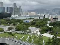 🎨 香港西九文化區文藝之旅|風雨中的美好一日 🌧️🌊📍