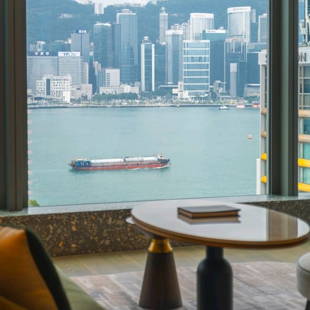 โรมแรมฮ่องกงวิว Victoria Harbour ใจกลางจิมซาจุ่ย