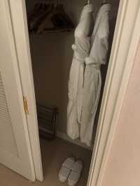 제주 롯데호텔 — 감성과 클래식 럭셔리가 공존하는 커플 여행 숙소