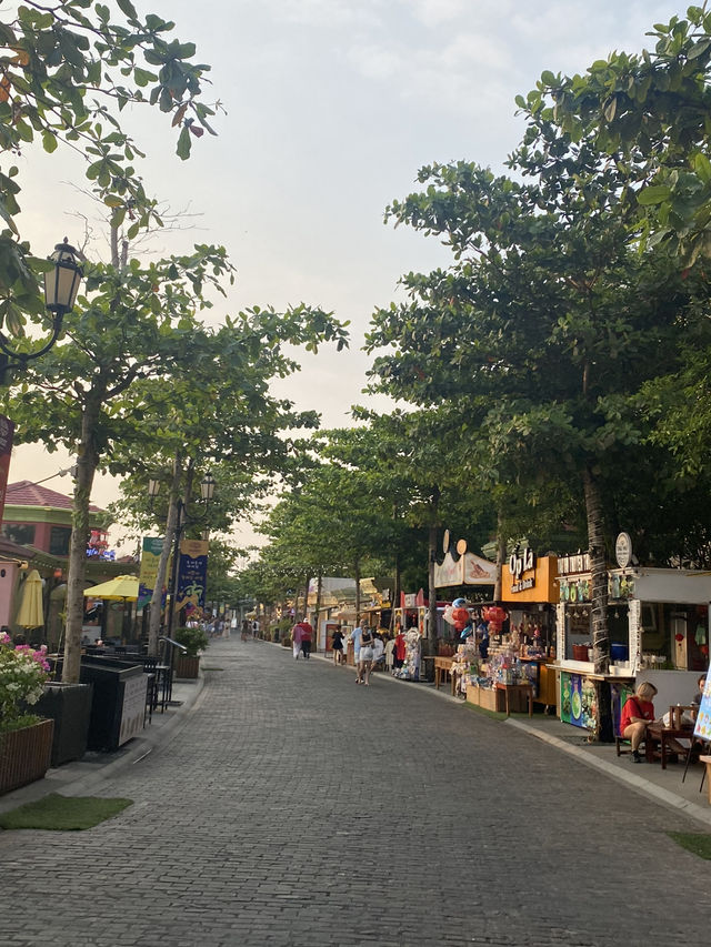 Picture perfect Sunset Town