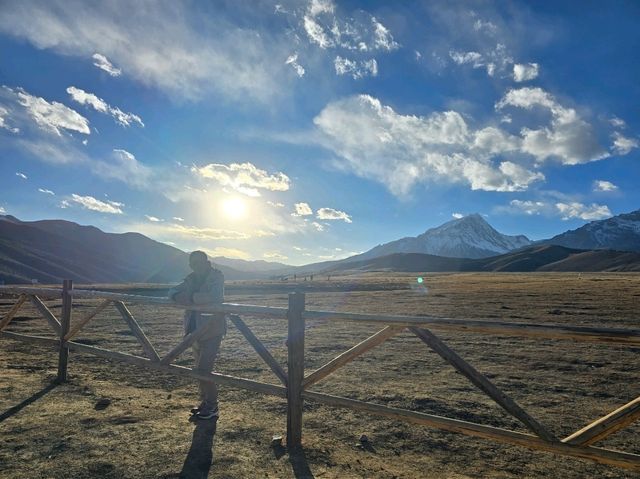 “ดวงตาเก๋อเนี่ย” (Eye of Genie) “ดวงตาเก๋อเนี่ย” (Eye of Genie)