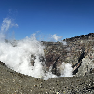 Aso Volcano One-Day Self-Drive Tour