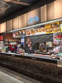 福岡機場必打卡美食廣場💥空港就能吃到8家九州名店