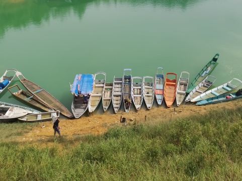 Путешествие соло или девичник с подругами?