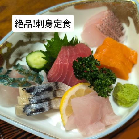 【沖縄北部・名護】大満足のボリュームと旨さ！「食堂ゆきの」で食べる絶品ローカル定食ディナー