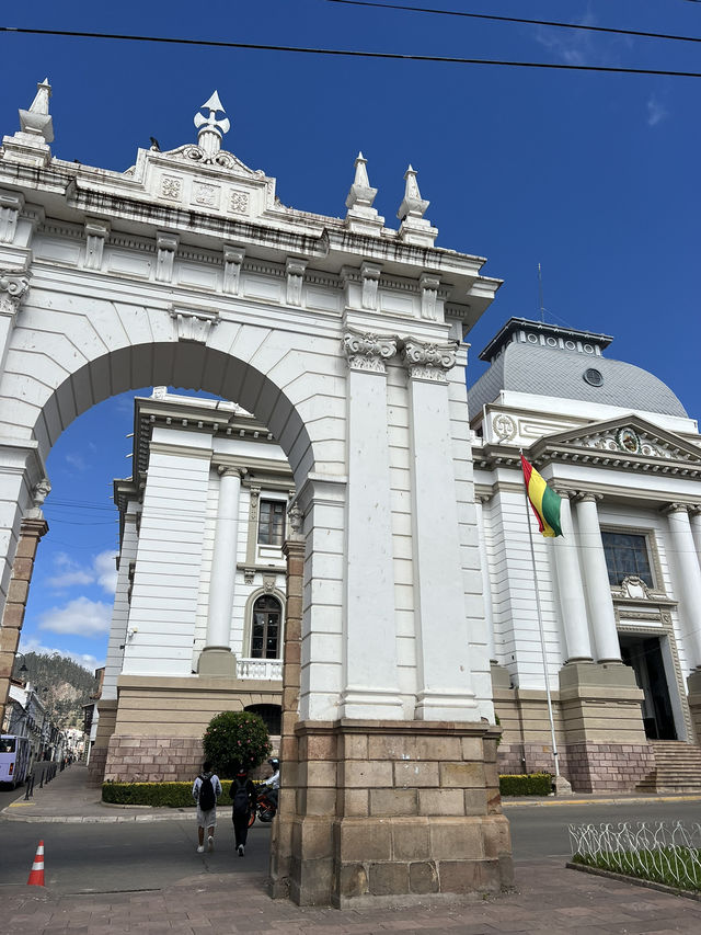 Walking Tour Guide in Sucre, Bolivia 🇧🇴