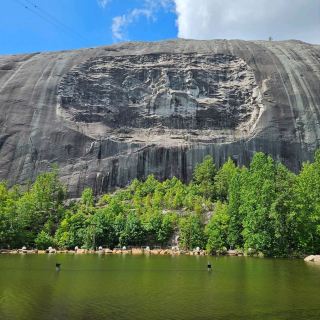 A Stone's Throw Away from Atlanta - Stone Mt