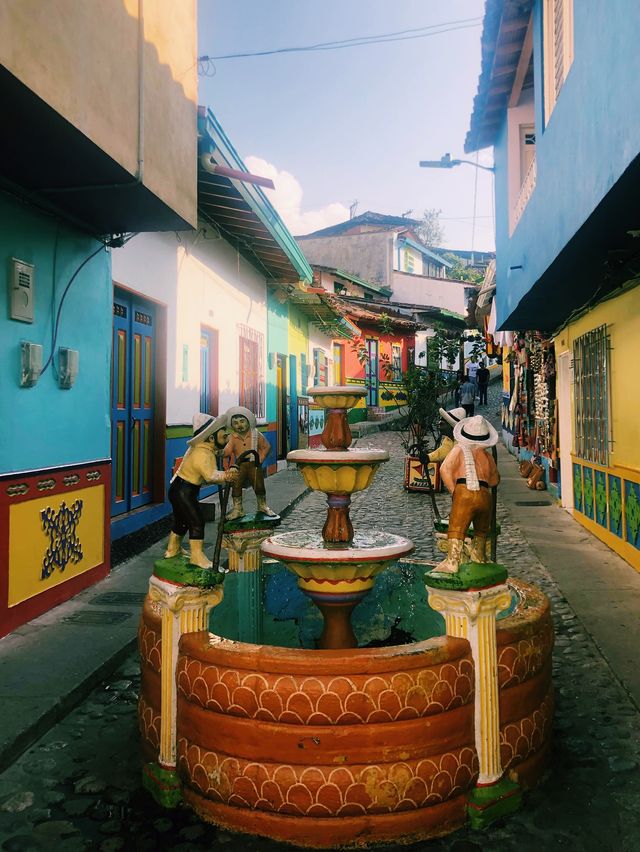 Rainbow 🌈 Colombian Town Guatape