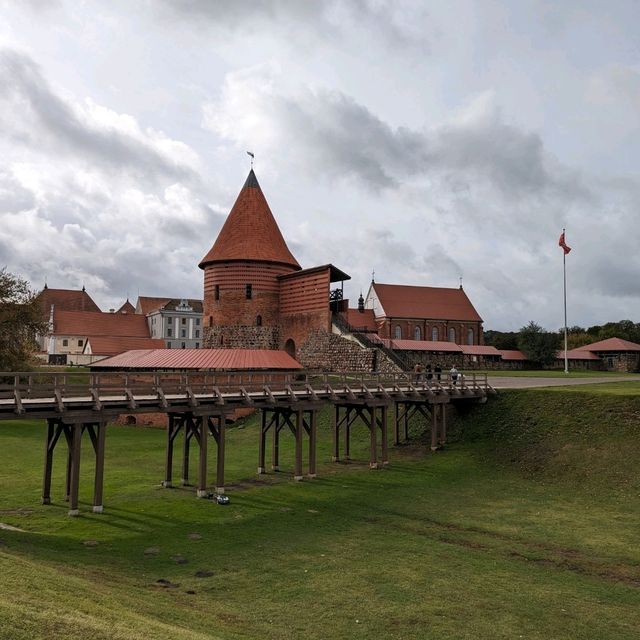 The remarkable Kaunas Castle 🏯