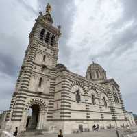 <法國 Marseille 🇫🇷> 高聳入雲的聖母院 🙏🏿