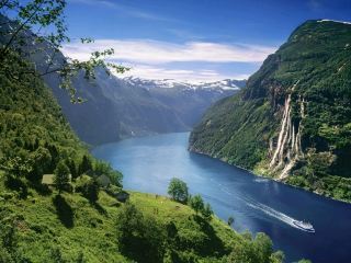 Norway Fjord Trekking: Unforegettable experience!