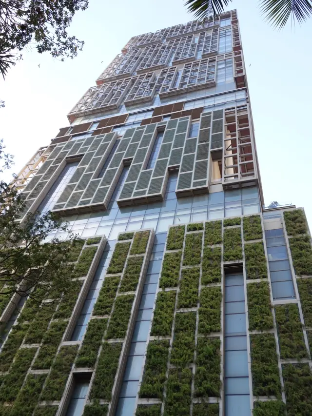 Antilia: Mumbai’s Iconic Luxury Landmark