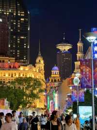 I went to Shanghai to take these photos 🇨🇳