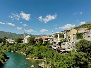 The Leap of Mostar: An Afternoon Between History and Courage