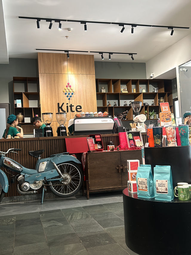 One morning in Da nang: eat ,pray, love 🧡 