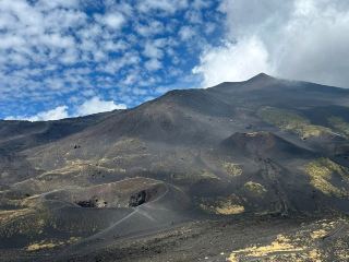 一天遊埃特納火山：火山探險之旅 