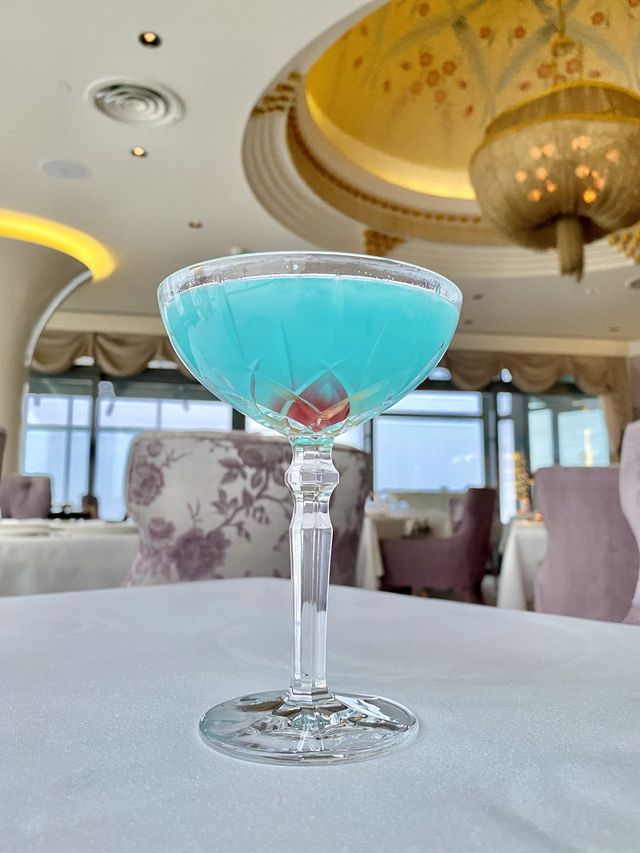 The luminous Intercontinental Istanbul! ✨