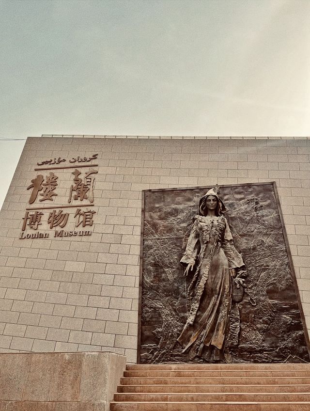 樓蘭古城 |神秘的樓蘭古城是否真的存在？