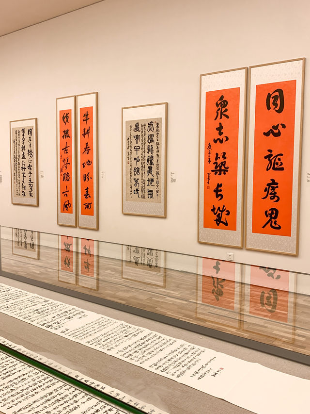 魔都看展一次看六個展！龍美真的可以逛一天