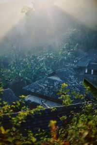 景迈山裡的千年傣族古寨:糯干古寨晨曦