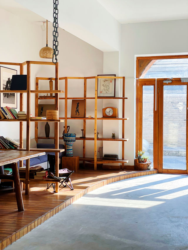 Astounding❗️The floor-to-ceiling windows of this Xi'an guesthouse are incredibly beautiful🪟✨