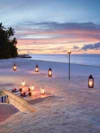 🌴 Maldives Magic: Raffles Resort's Island Bliss 🌊