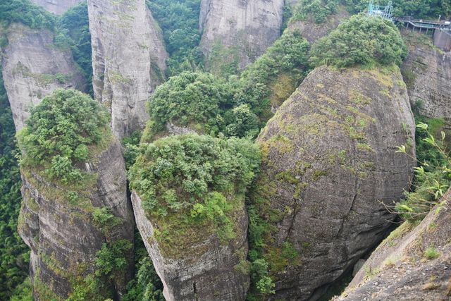 丹霞奇峰~南武當山景區