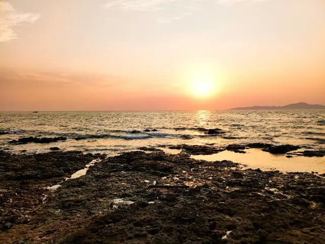 Bangkok-Pattaya 6 Days 5 Nights Semi-Guided Tour for 2-9 People.
Successful Return from Thailand Trip☀️
