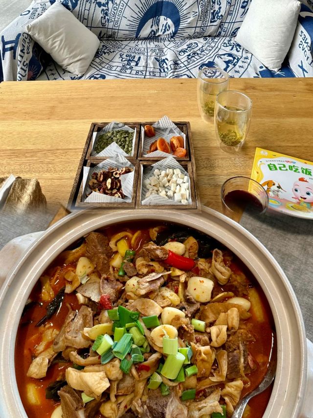 這是張家界 虛度annica酒店簡直太美了。 這是張家界 虛度annica酒店簡直太美了。
