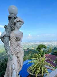 Explore the Temple of Leah in Cebu