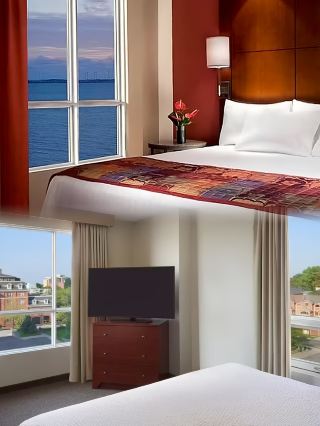 A must-stay in Kingston! This hotel is a 10/10