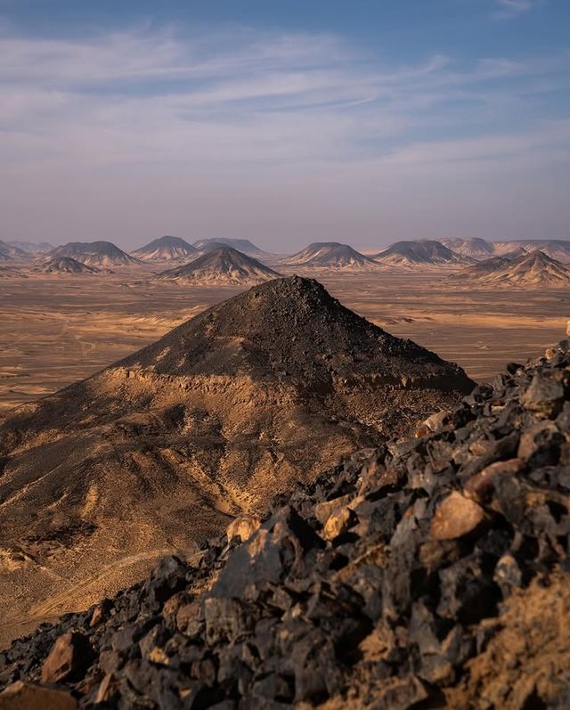 「黑色沙漠（Black Desert）終極旅遊攻略」    神秘的黑色火山遺蹟，埃及