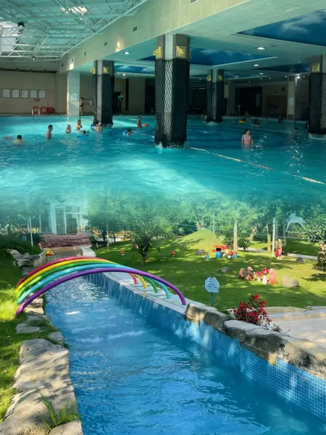 Hurry! Emei Mountain Lingxiu Hot Springs: A Fully Immersive Experience