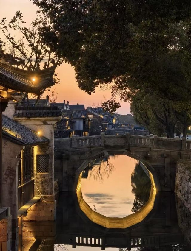 寶藏旅遊地鹽官古城-潮樂古城