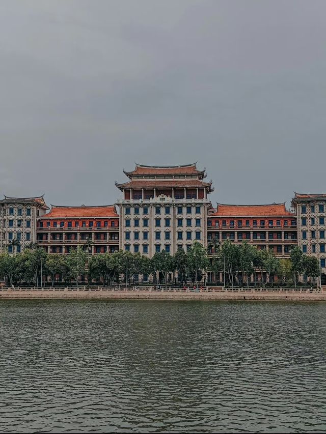 住錦江之星，邂逅嘉庚建築之美