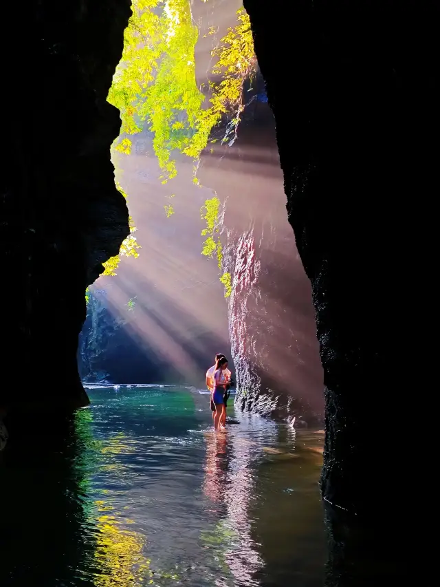 Hướng dẫn du lịch đến hẻm núi Shisungou ở Renhuai