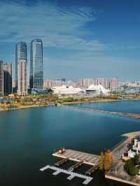 入住藝術地標，欣賞爆笑話劇！梅溪湖雙人浪漫夜攻略