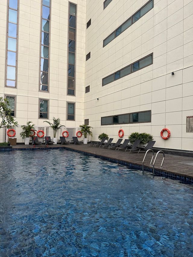 新德里 | 離機場5分鐘的宜必思