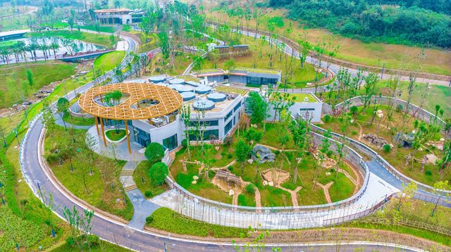 我國再添一座大熊貓基地 我國再添一座大熊貓基地