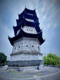 江城漫步，長江如畫 自然與人文的江景協奏曲