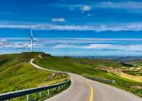 草原天路中段景色美極了,適合自駕遊