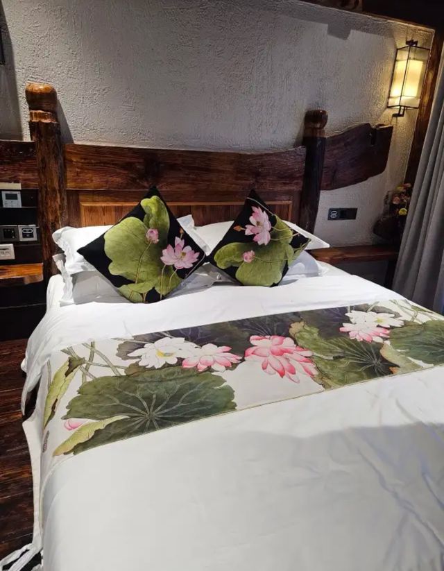 《芙蓉鎮懸園觀景庭院民宿：古色古香院落裡，沉浸式體驗土家風情》