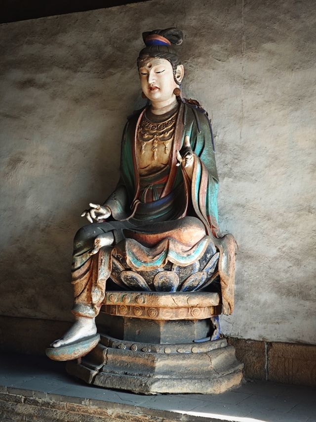 山西｜長子法興寺宋塑絕美菩薩像