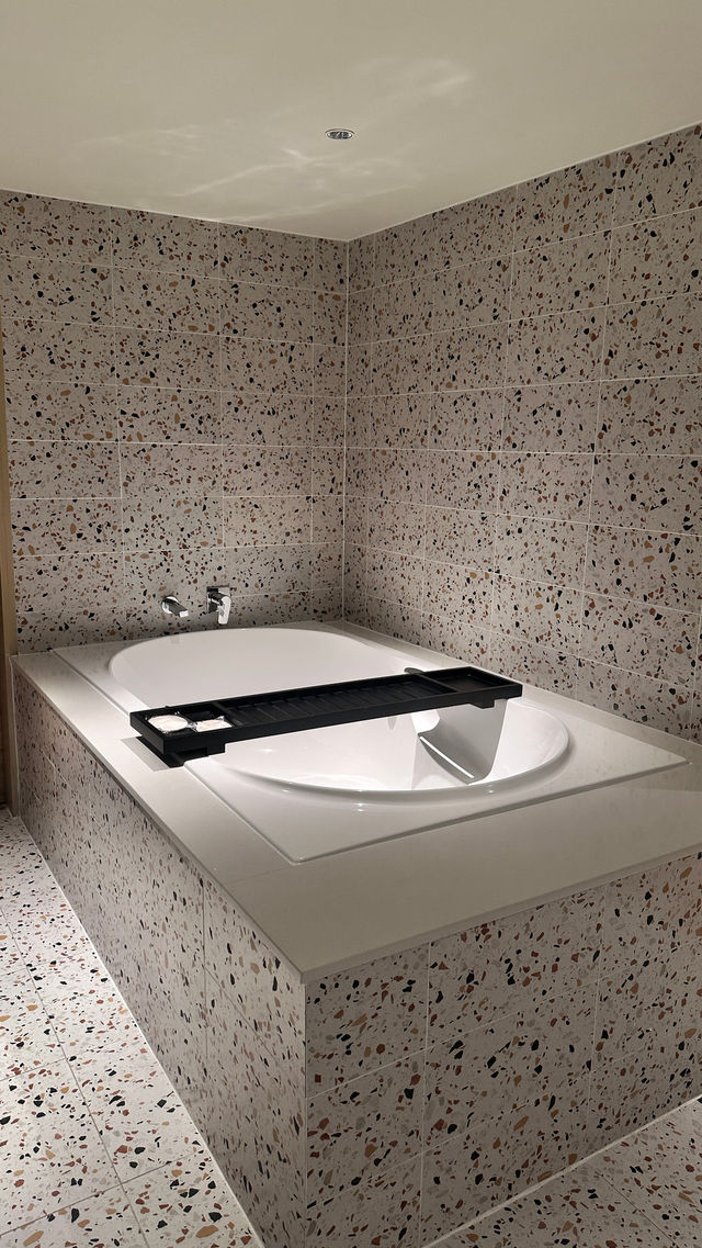 Ideal Location and Friendly Hospitality